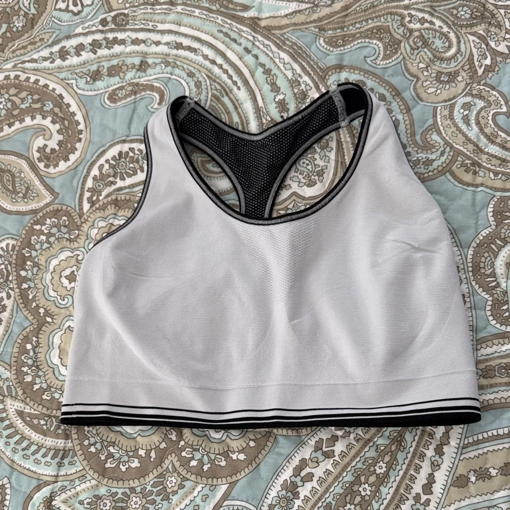 Jockey Black Sports Bra with Racerback Design - Picture 3 of 3